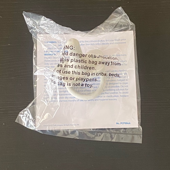 🔸Dr. Brown’s Happy Paci🔸 - Picture 6 of 9